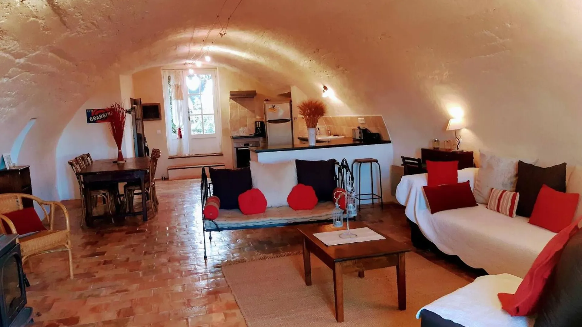 Cottage In The Clos De La Tuilerie Valensole France